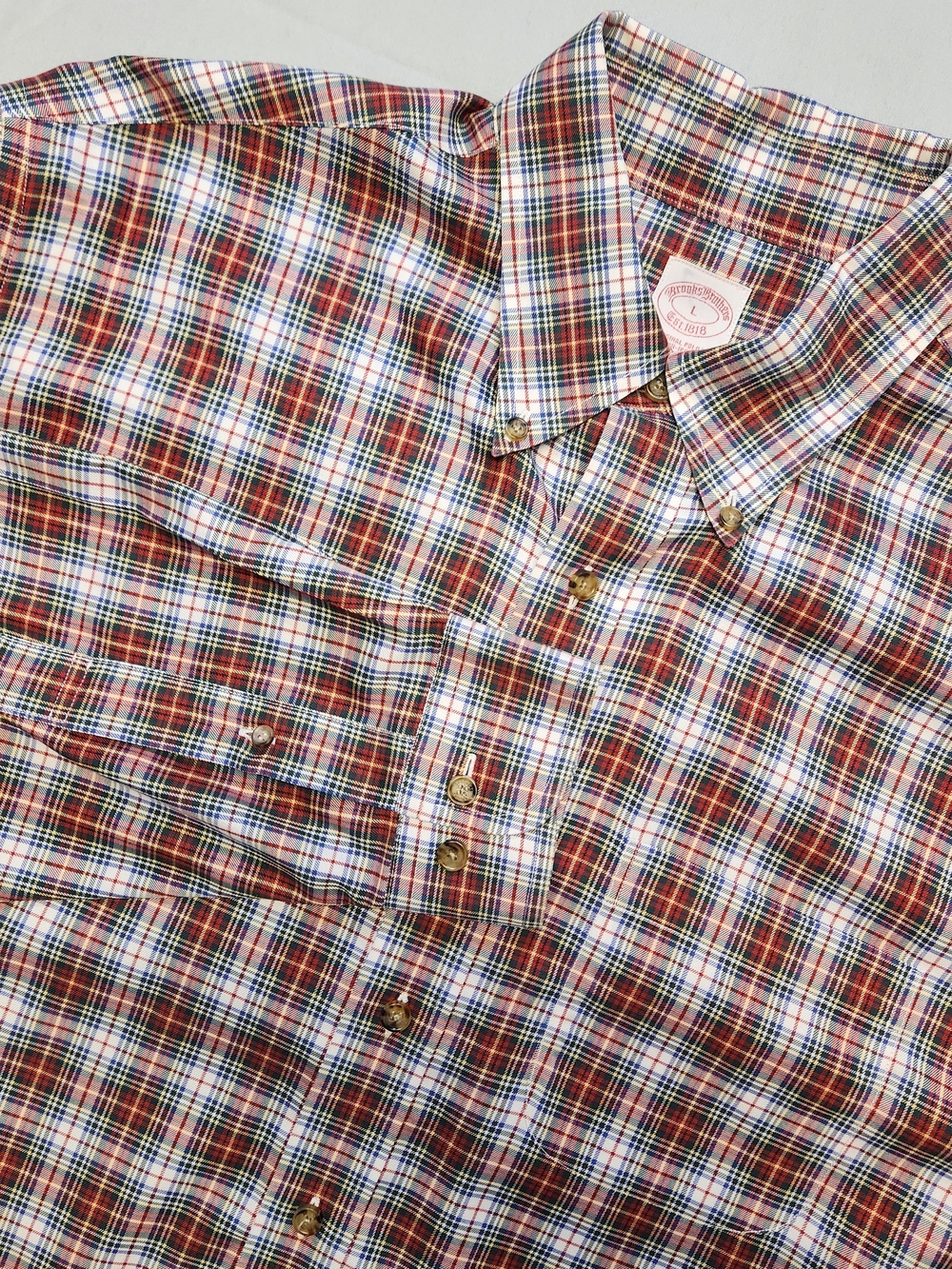 Brooks Brothers Men’s  L Button Down Shirt Plaid Red Blue Long Sleeve EUC